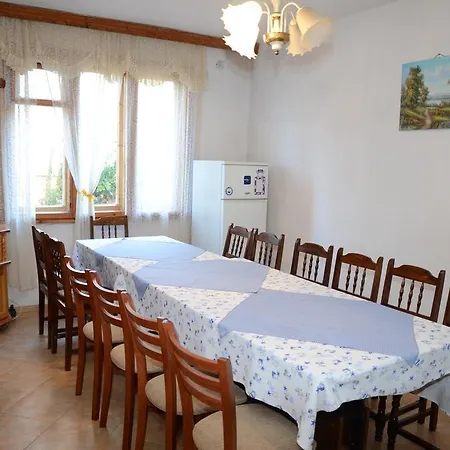 Pensjonat Kristal 2*