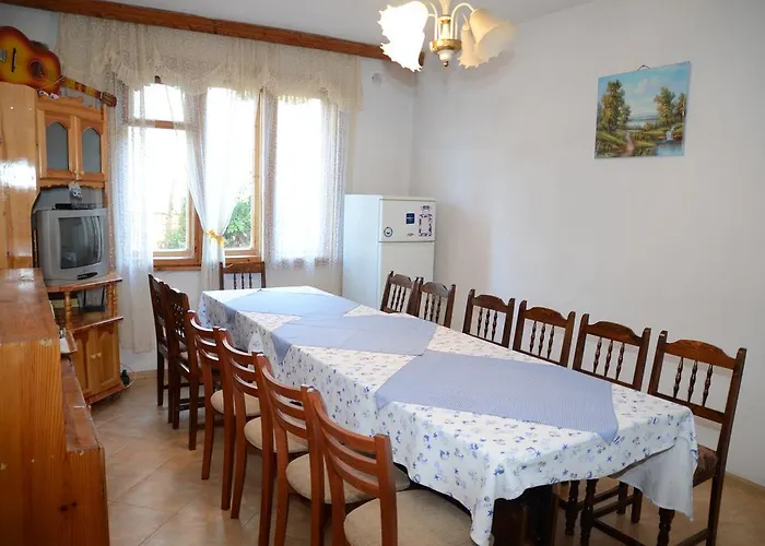 Gæstehus Kristal 2*